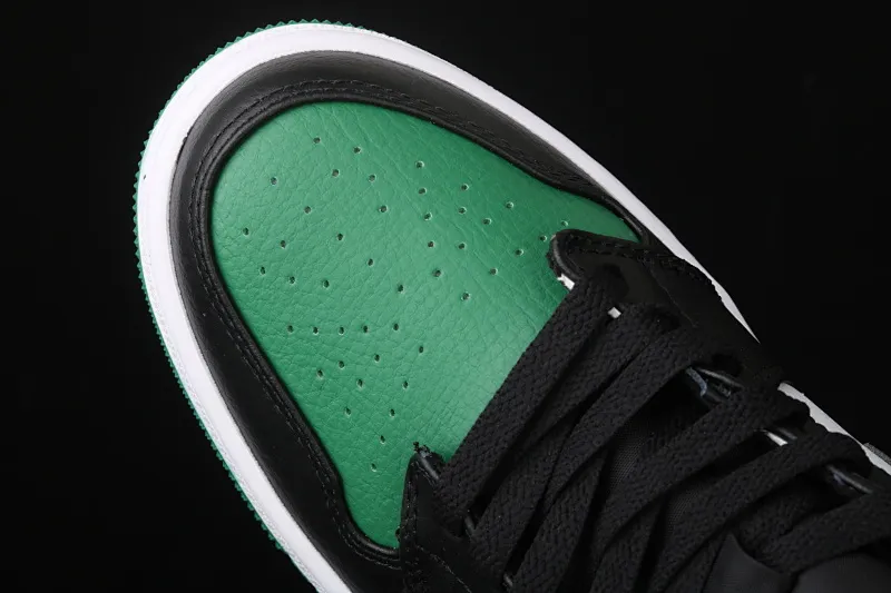 All categories Air Jordan Jordan series basketball shoes Air Jordan 1 Mid Air Jordan 1 Mid AJ1 Joe 1 mid-top black and white green basketball shoes 554724-067